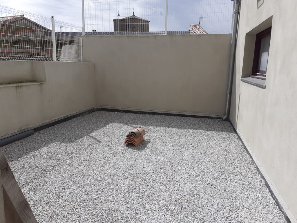 Appartement T3 avec terrasse